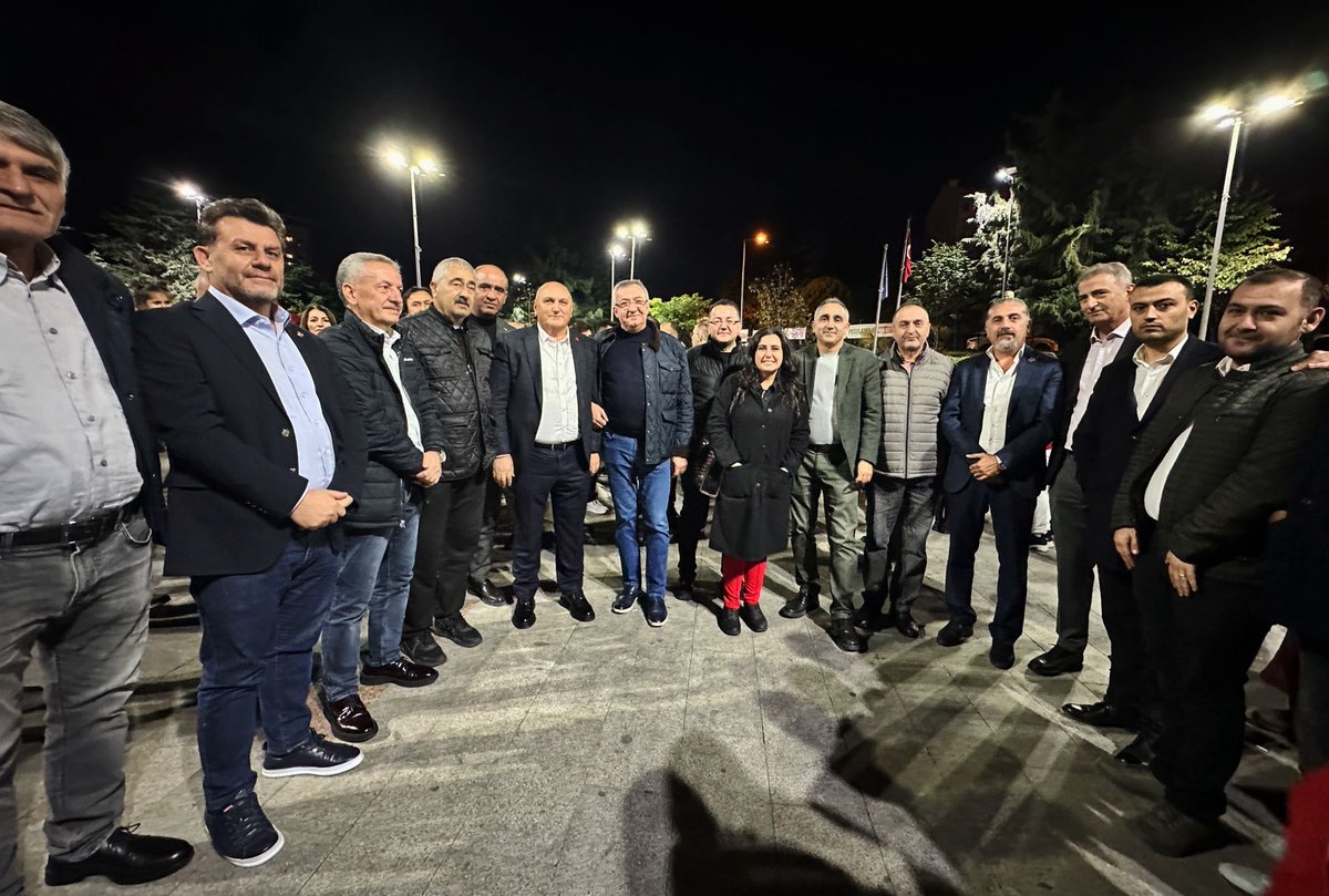 Cumhuriyetimizin 102. yılı kutlu olsun! 🇹🇷

Küçükçekmece’de düzenlenen Cumhuriyet Yürüyüşünde, İstanbul Milletvekilimiz Engin Altay, Küçükçekmece Belediye Başkanımız Kemal Çebi, İlçe Başkanımız Burak Ergin, İl ve İlçe Yöneticilerimiz, Belediye Meclis Üyelerimiz, Mahalle