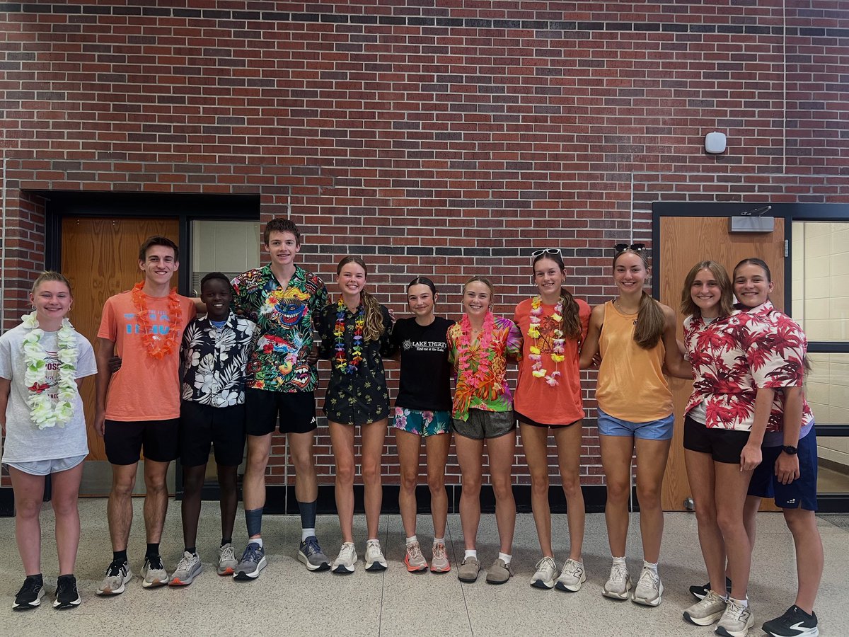 OEHawksXC tweet media