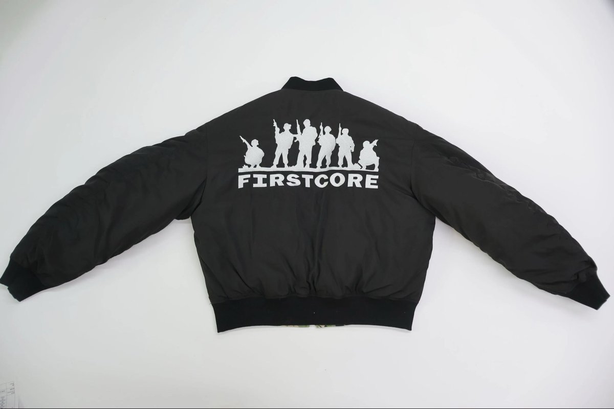 salakothefirst's tweet photo. FIRSTCORE BOMBER https://t.co/ZBvPtIeNfk