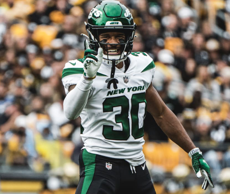 DavidNeiszPHL's tweet image. The Philadelphia Eagles trade WR John Metchie III to the Jets for CB Michael Carter II 
Carter is a veteran nickel cornerback.
Carter has played 85% of his snaps in the slot.
Joe Douglas drafted Carter when he was the Jets GM