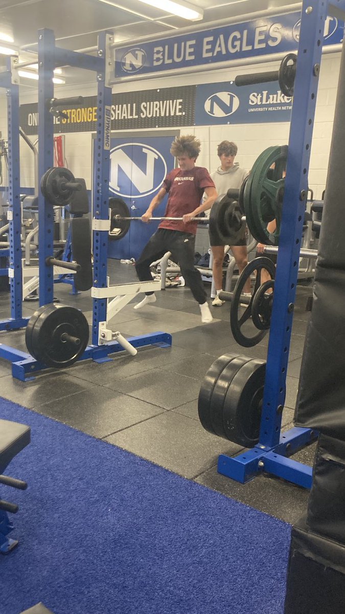 NAZhoops's tweet photo. Naz hoops putting in the work. 
💙 🦅 https://t.co/HRkZR2ET6C
