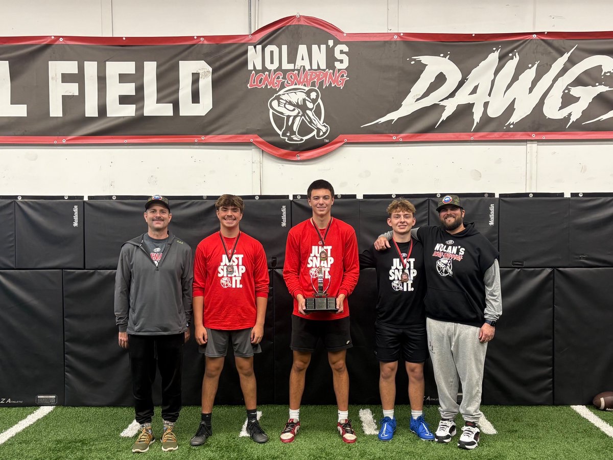 Nolan's Long Snapping tweet media