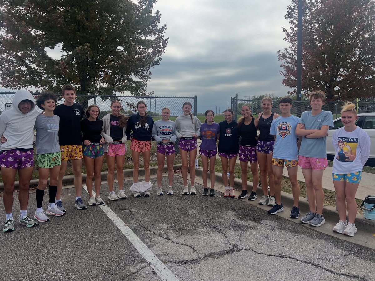 OEHawksXC tweet media