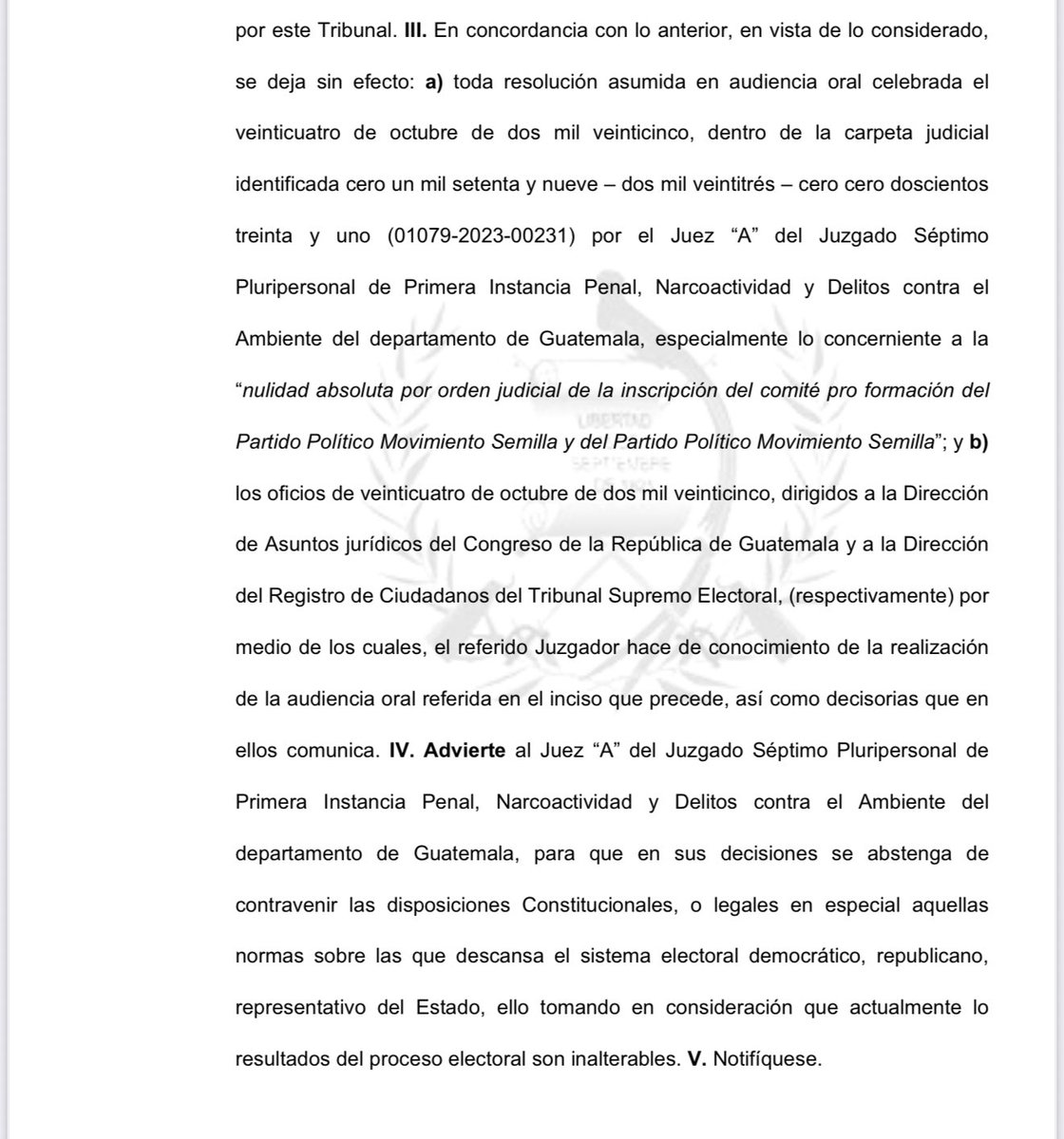 La Corte de Constitucionalidad dejó sin efecto la “nulidad” inventada por el juez Fredy Orellana contra Semilla. Confirmó que actuó sin competencia, violando la Constitución y amenazando la democracia y la voluntad popular. Le advirtieron no volver a contradecir el orden