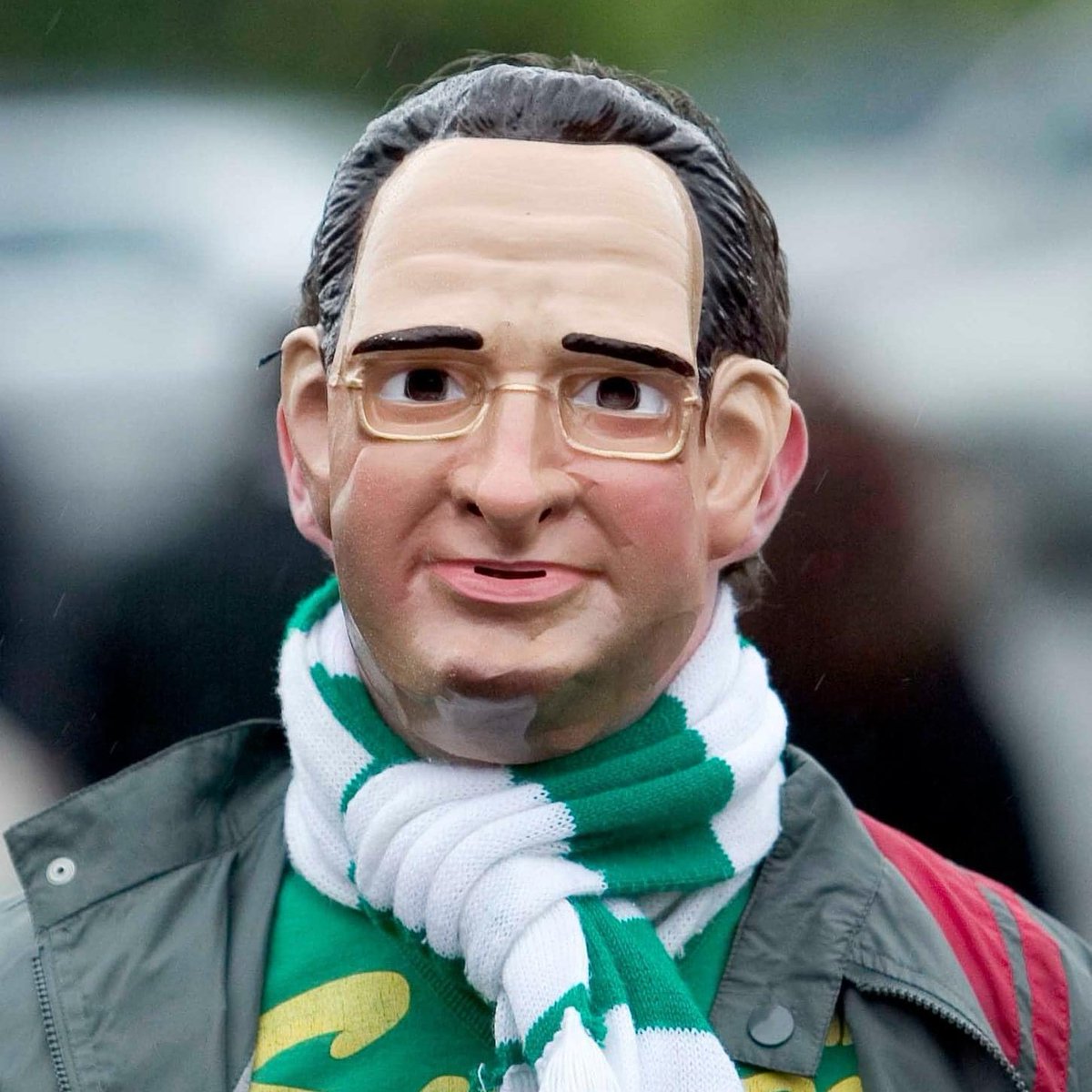 'Great Scott'..! Only took 45min to take us back to 2000!!!
Roads? Where we're going, we don't need roads 🍀