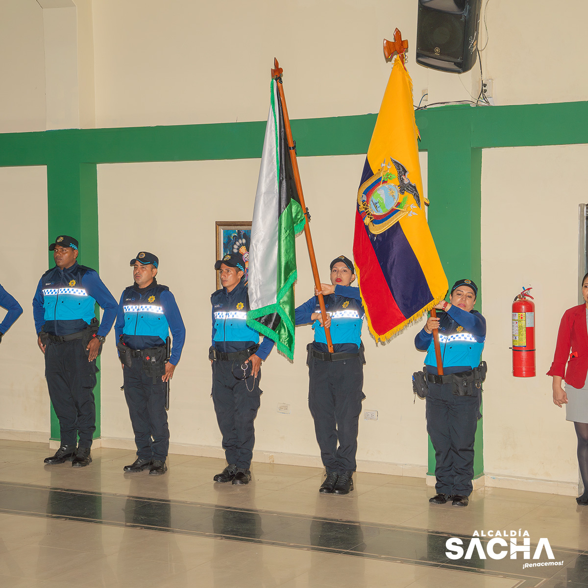 Este lunes, como cada último lunes de mes, el Gobierno Municipal realizó el Minuto Cívico, un acto que busca reafirmar los valores cívicos y patrióticos en nuestros compañeros municipales.