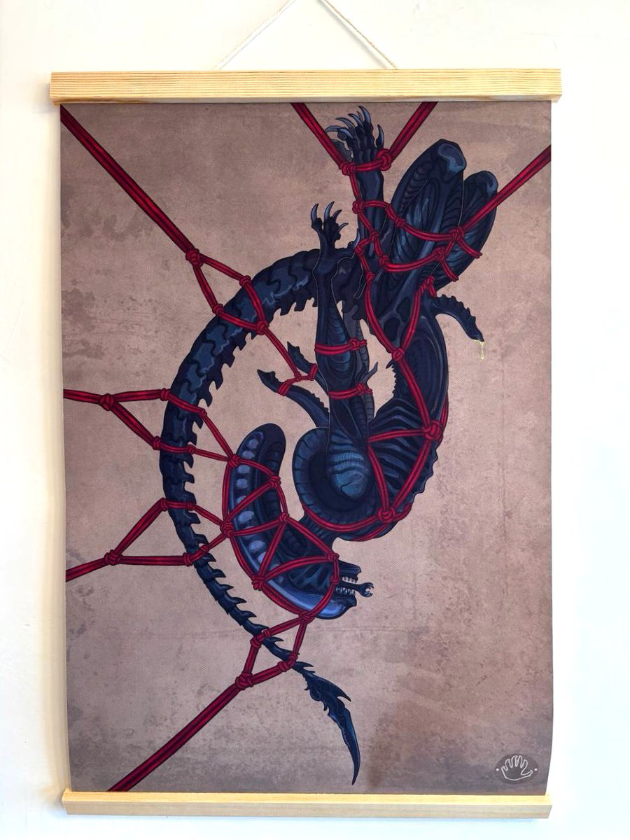 Sven_Rin's tweet photo. my shibari xeno print is avaiable as a limited run of wall scrolls!

get them from my kofi
https://t.co/dakVtRvKdG https://t.co/RjZSd2Opcx