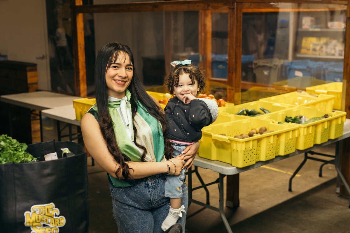 Donate to <a href="/MustardSeedVic/">The Mustard Seed Street Church</a> this season to provide holiday meals, Christmas Hampers, and access to food all year ‘round. 
Food bank visits are up nearly 25%, The Mustard Seed needs your help to meet the growing need. 

Donate at mustardseed.ca
