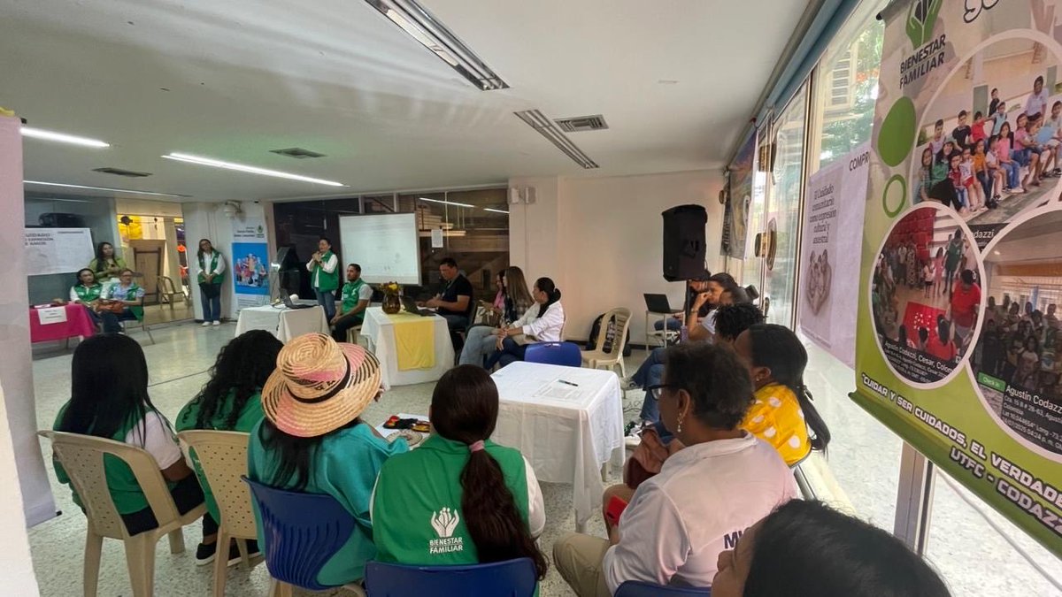 ICBFColombia's tweet photo. #BienestarCesar | En Valledupar realizamos el Encuentro Popular de Familias Cuidadoras, un espacio de reflexión e integración con familias de Aguachica, Pailitas, Agustín Codazzi y Valledupar sobre el cuidado como aprendizaje, expresión cultural y muestra de amor. https://t.co/XpiN7stjPS
