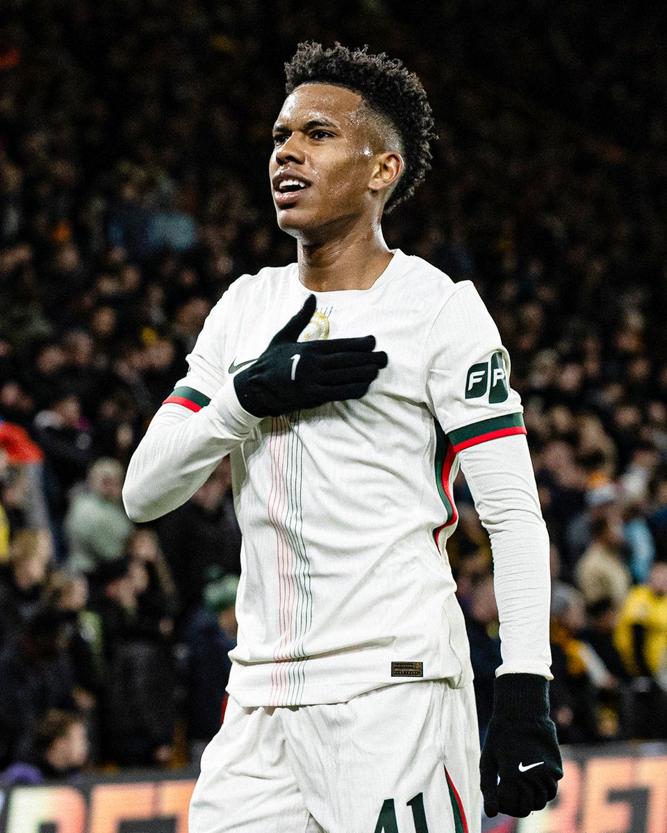 18-year-old Estêvão has already scored in the Champions League, Premier League and Carabao Cup for Chelsea.

A special talent ⭐