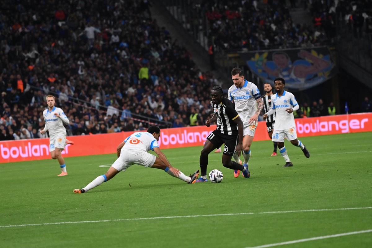 ⏱️ 29’

Ça tire sur les adducteurs 😬

#OMSCO | [0⃣ - 1⃣]