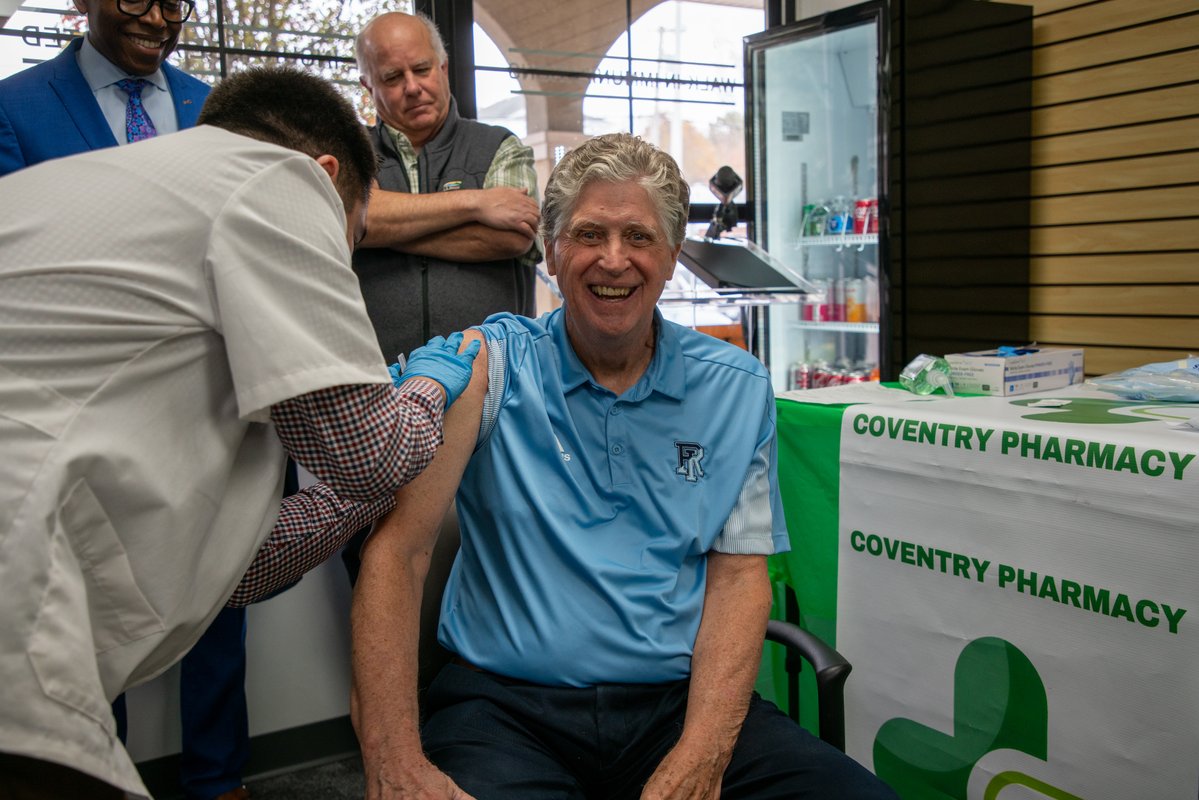 In Rhode Island, if you want a flu or COVID vaccine, you can get one. We’ve taken action to ensure President Trump and RFK Jr. won’t stand between Rhode Islanders and the care that keeps us healthy.

Find a clinic near you at: vaccinateri.org