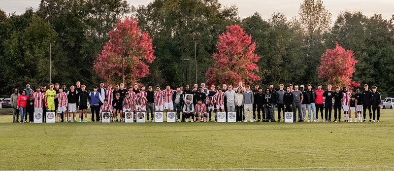 Looking back at an amazing weekend celebrating our seniors! Big thanks to everyone who’s supported them throughout their journey! 

 #BornToRun🐾 #SkoDawgs 🦴

(📸Credit: Abby Williams Photography)