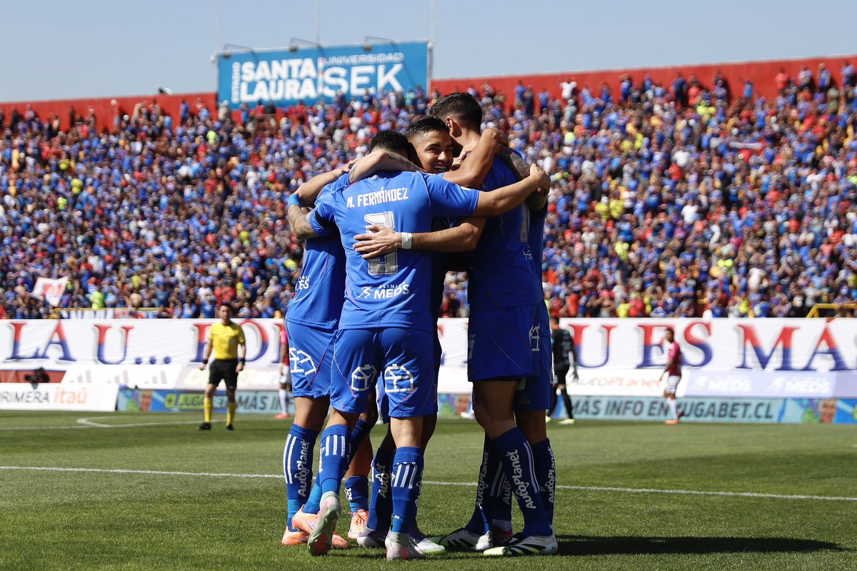 udechile's tweet photo. 𝐍𝐮𝐞𝐯𝐨 𝐡𝐨𝐫𝐚𝐫𝐢𝐨 𝐯𝐞𝐧𝐭𝐚 𝐠𝐞𝐧𝐞𝐫𝐚𝐥 𝐔. 𝐝𝐞 𝐂𝐡𝐢𝐥𝐞 🆚 𝐄𝐯𝐞𝐫𝐭𝐨𝐧 🎟️

Debido a una intermitencia en los servidores de Microsoft, el evento en https://t.co/5ggNsbALxq, con la venta de entradas para el duelo ante Everton, se encuentra inhabilitado momentáneamente.

El nuevo horario para la venta general de entradas quedará fijado para este jueves 30 de octubre a las 12:00 horas 🕛