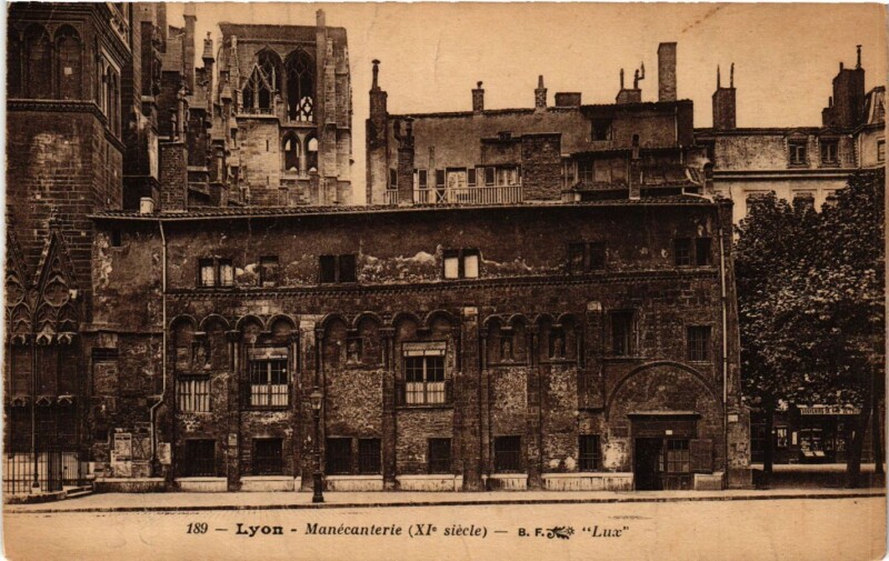 Lyon - Manecanterie à #Lyon #CartePostaleAncienne 👉 cartorum.fr/carte-postale/…