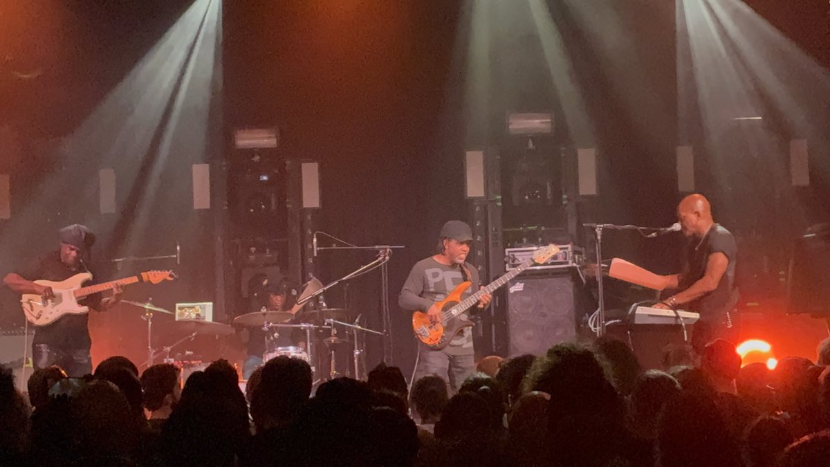 haxprocessss's tweet image. victor baba and brothers