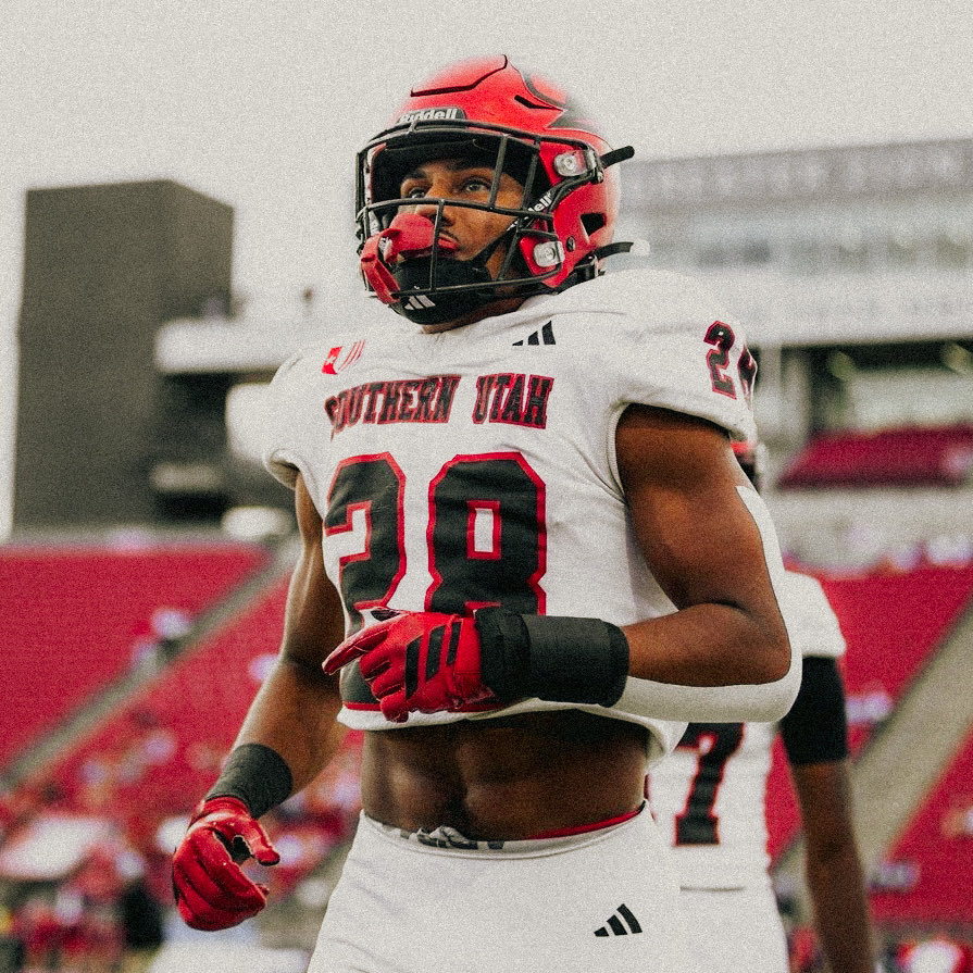 Now, the buzz is building.

Coaches and scouts are taking notice, because what Josh is doing at SUU 𝐭𝐫𝐚𝐧𝐬𝐥𝐚𝐭𝐞𝐬.

If he hits the portal, expect FBS programs to line up fast.
But don’t expect him to go anywhere without Josiah. That’s a package deal.
