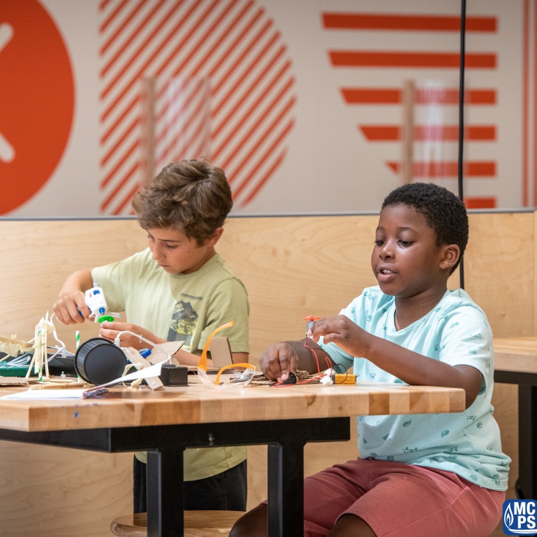 MCPS's tweet image. Keep the learning going when school’s out! 🛠️✨

KID Museum is hosting day camps for K–5 students on Monday, Nov. 3, from 9 a.m .–4 p.m. — a full day of hands-on fun at their Bethesda location.

More info: ow.ly/R9Ou50XjQLv