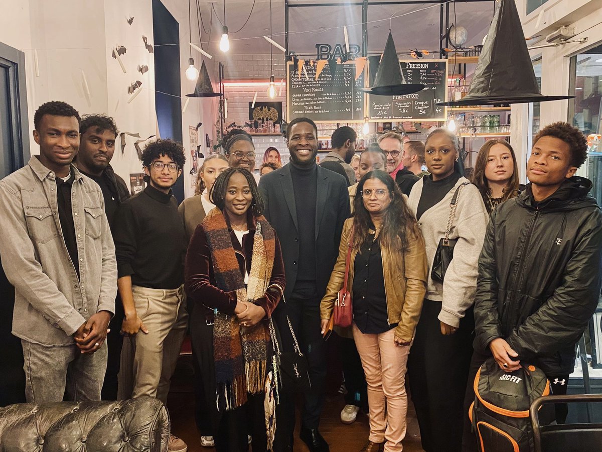 dimitri_ekoh's tweet photo. Créer une dynamique, bâtir un espoir.
Notre seule ambition : oser.

Très heureux d’avoir lancé @OsezTroyes 🫶🏾🇫🇷 https://t.co/8VygwDOYn7