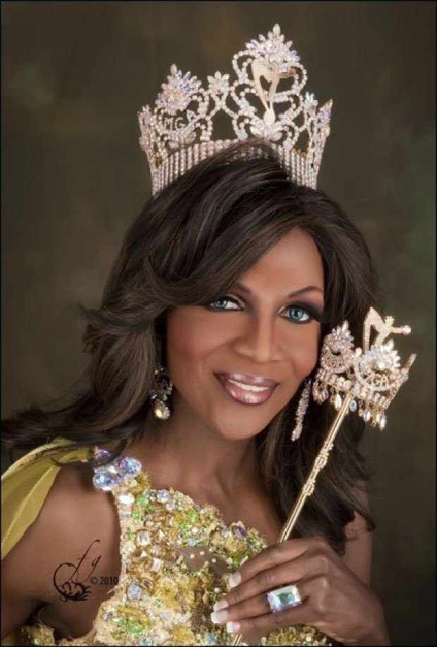 geen zorgen <a href="/F__Timmermans/">Frans Timmermans</a>, ik ken iemand die jouw taken wel wil overnemen