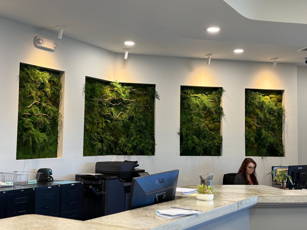 Artisan Moss tweet media
