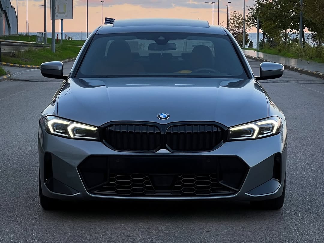 nocarcontext's tweet photo. BMW 320i | M Sport 🩶🩶 https://t.co/lCgjaCNzQX