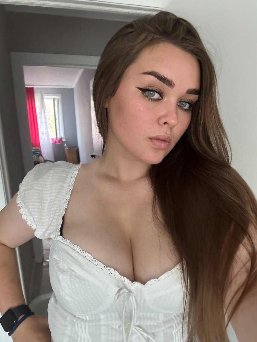 npmted's tweet image. как думаете, какой цвет идет больше? 
хочется узнать мнения со стороны