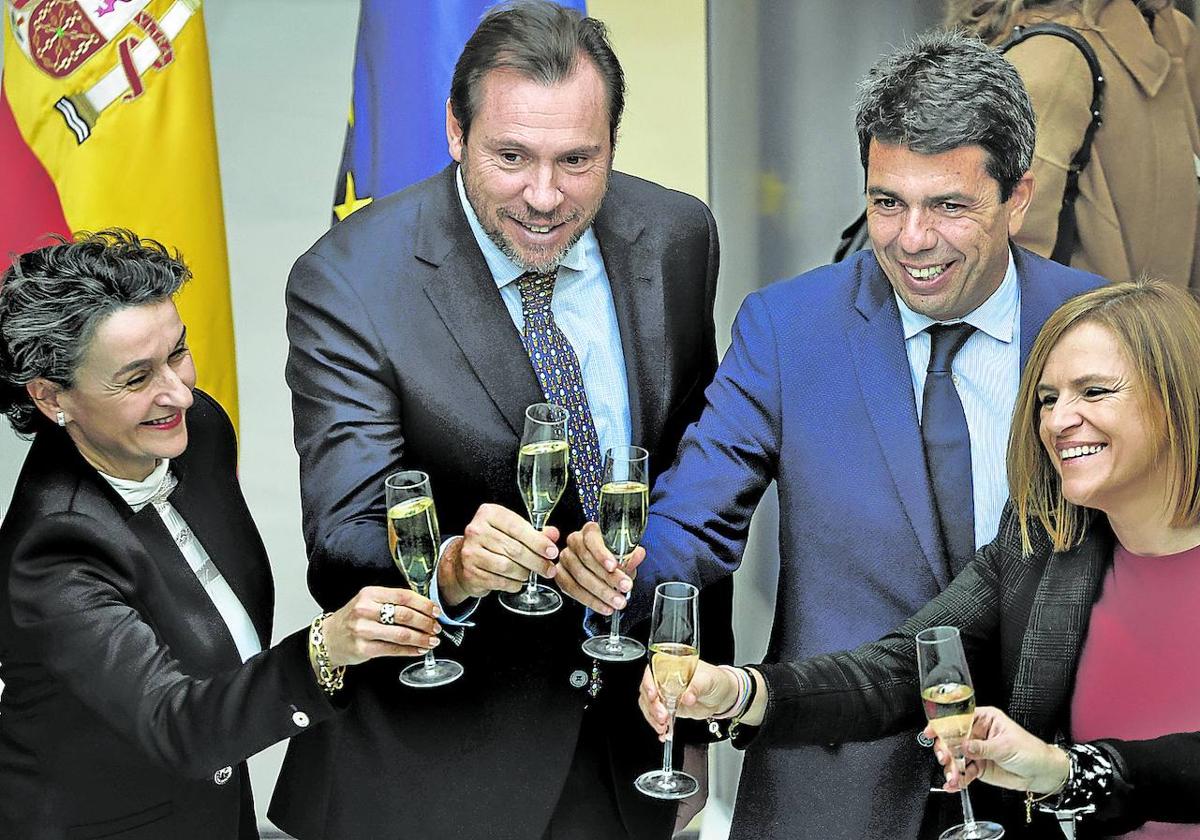 Fonsi Loaiza tweet media