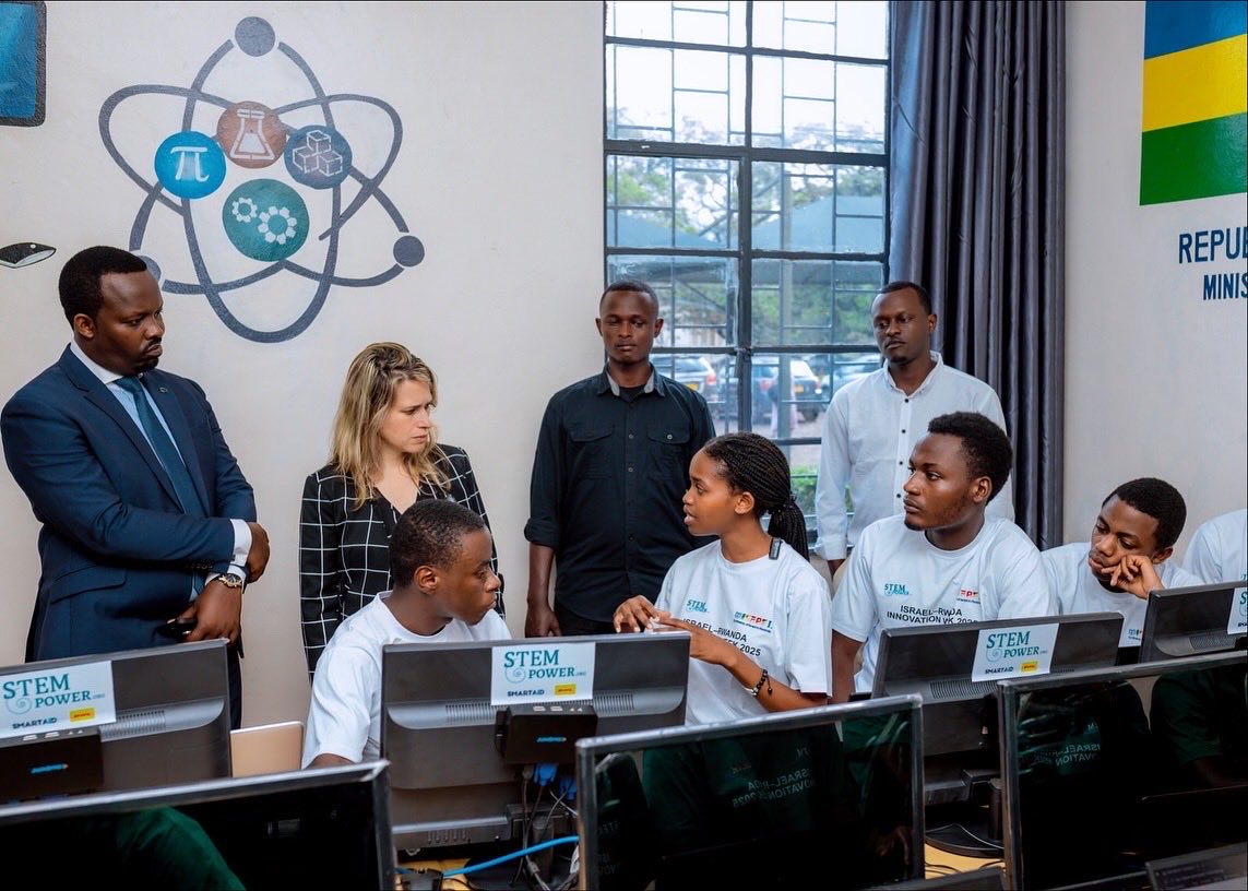 STEMpower Rwanda tweet media