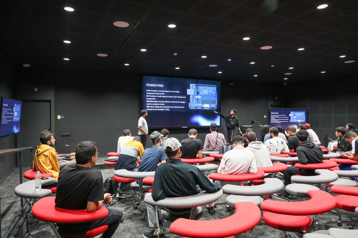 oblivion_rabat's tweet image. New journey, new goals, and new members!
We’ve just started our first session in a series of robotics workshops designed to explore the fundamentals of robotics
We’re truly excited to kick off this learning adventure together.
#1337CodingSchool ##um6p ##EmbeddedSystems