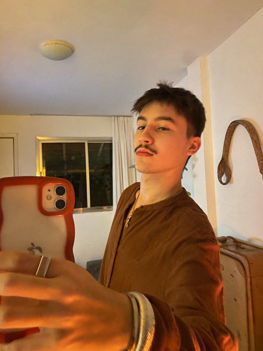 dré liz tweet media