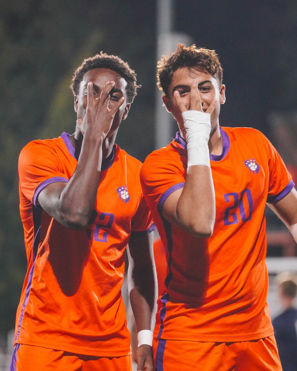 NCAA Soccer tweet media