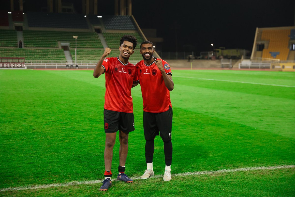 اللهم لك الحمد فوز مهم
شكراً جمهور التحدي
عساها فرحه دايمه
والقادم افضل ان شاء الله❤️💪🏽