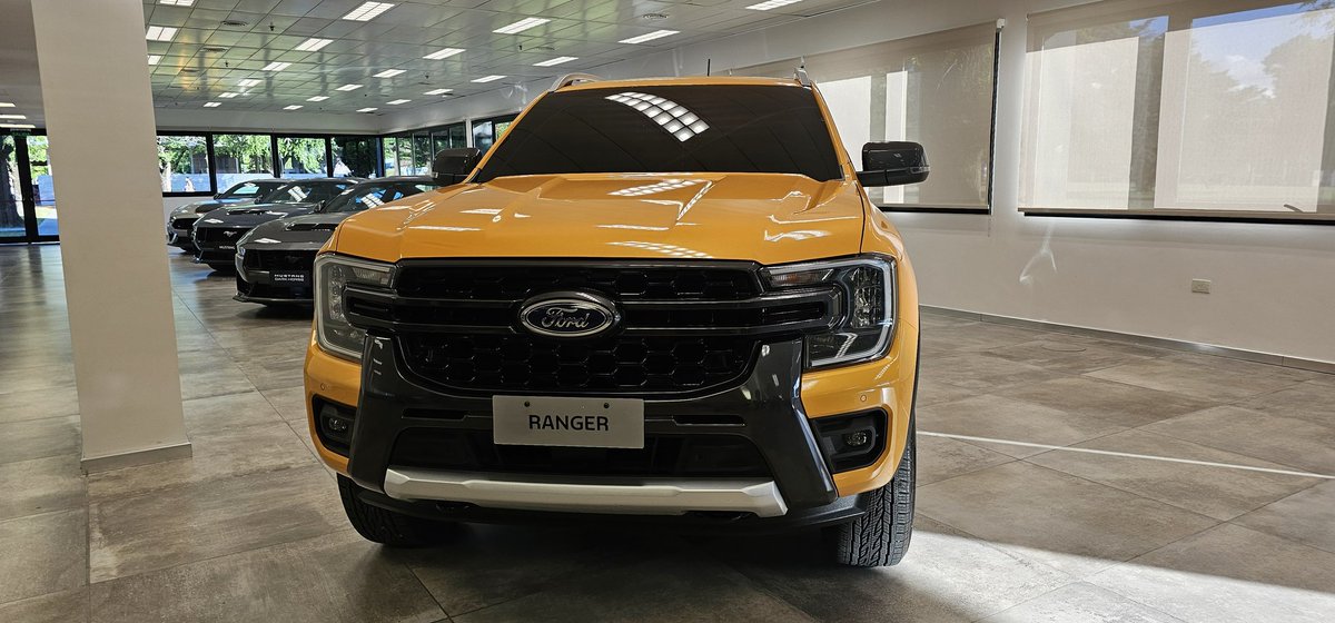 Esta es la #FordRanger híbrida enchufable que #FordArgentina producirá en Pacheco 👇
▶️ Será fabricada a partir de 2027
▶️ Inversión de US$170 millones
▶️ Motor NAFTERO + eléctrico
▶️ Será ofrecida en toda la gama