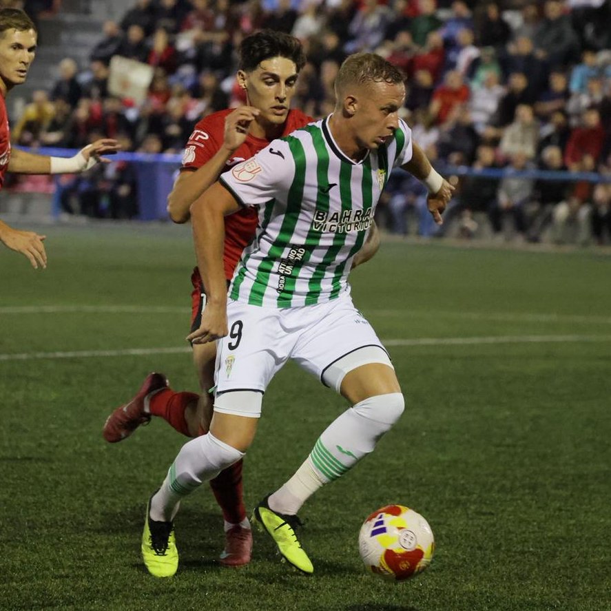 🔊 El <a href="/CordobaCF_ofi/">Córdoba CF</a>, eliminado ante un rival de Tercera RFEF

🗣️ <a href="/ILDEFV/">Ildefonso Fernández</a>: "Es un ridículo; da la razón a Ania respecto a los jugadores con los que no cuenta"

🏆 "A lo mejor no le interesa la Copa" 

💬 <a href="/DJuradoCD/">David Jurado</a> "Un bochorno; ninguno puede levantar la mano y pedir más minutos"