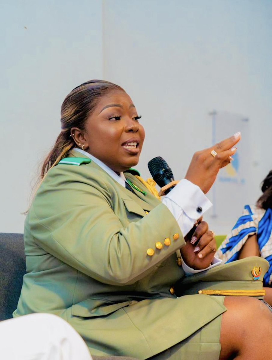 Aimee Ebabi tweet media