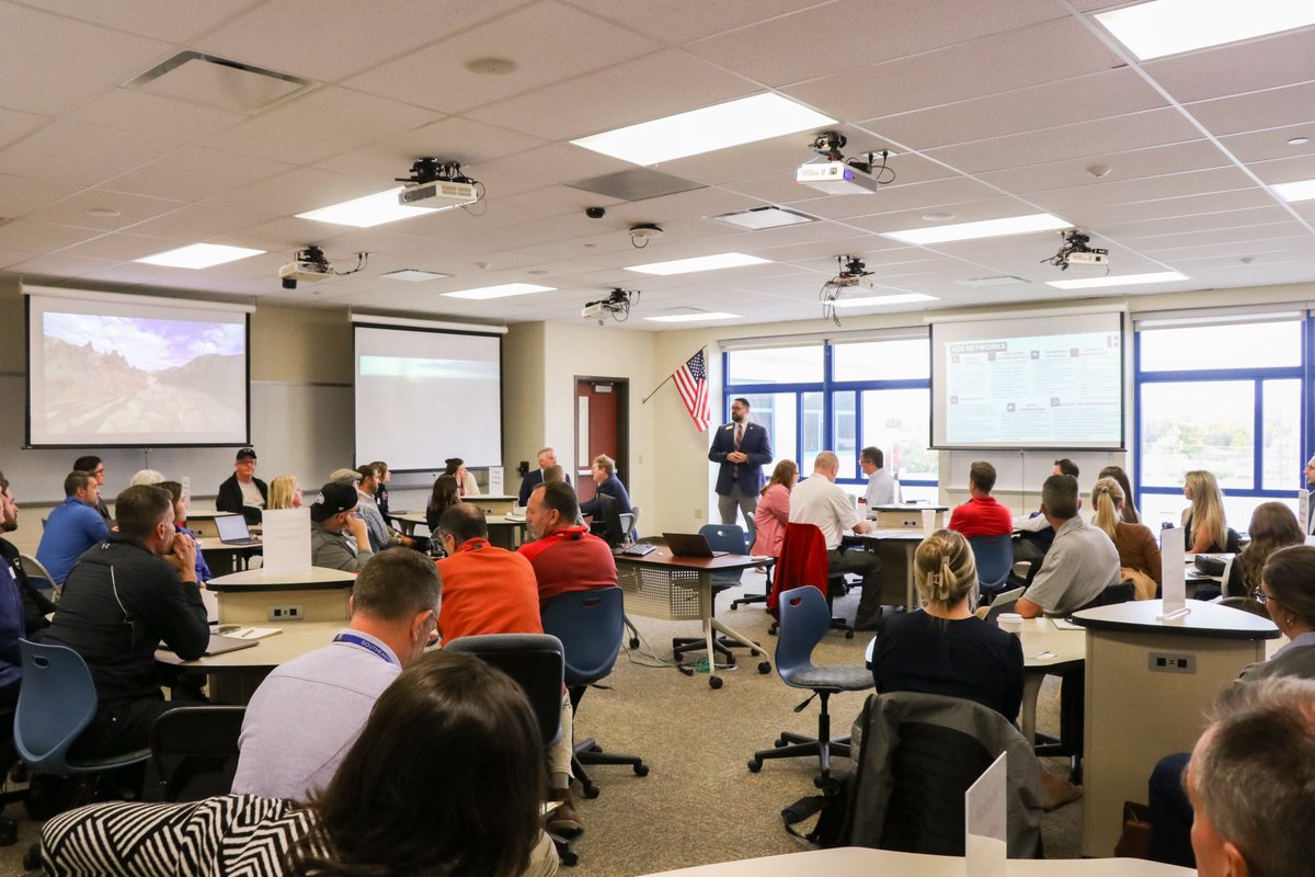 Hamilton Southeastern Schools tweet media