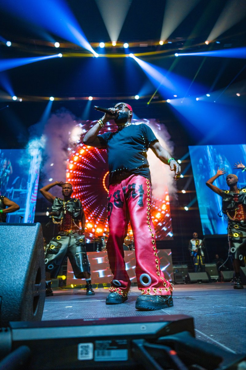 Voilà, Musique Africaine à la monde! 🌍

Werrason - Live En Concert 2025 <a href="/adidasarena/">adidas arena</a> 

Paris, France📍

<a href="/Werrason_001/">Werrasonofficiel</a>