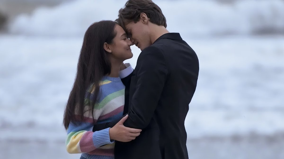 PrimeVideoBR's tweet image. fall in love again and again 🥹

#OVerãoQueMudouMinhaVida #TSITP #Conrad #Belly #Bonrad