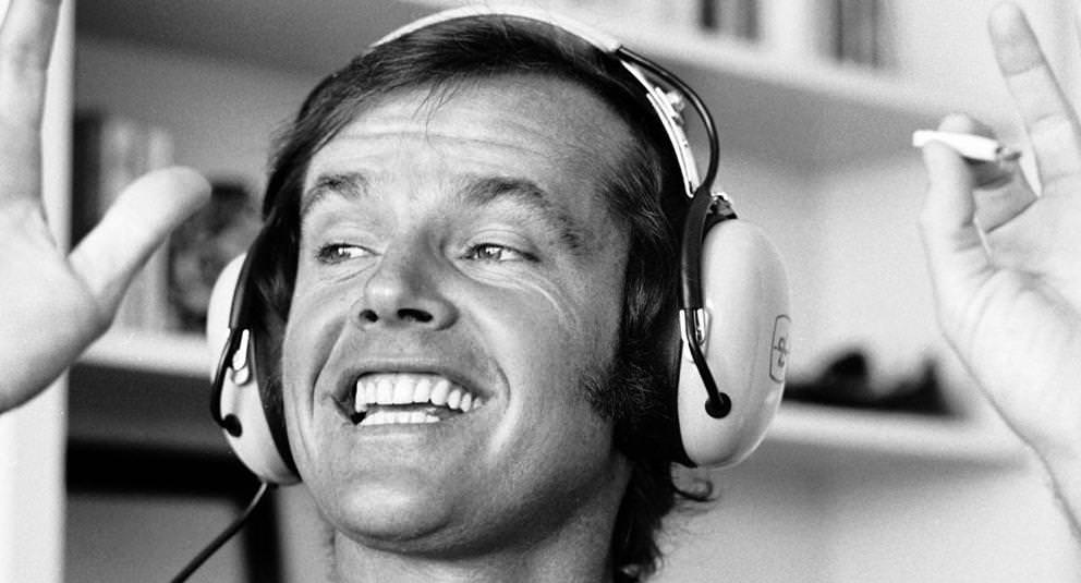 Los jueves a las 8 de la noche hace como Jack, ponete los auriculares y disfruta de 
El Hombre Vacunado Con Púa De Fonógrafo en <a href="/RadioBelcha/">Radio Belcha</a> 
1 hora de música que no vas a querer perderte