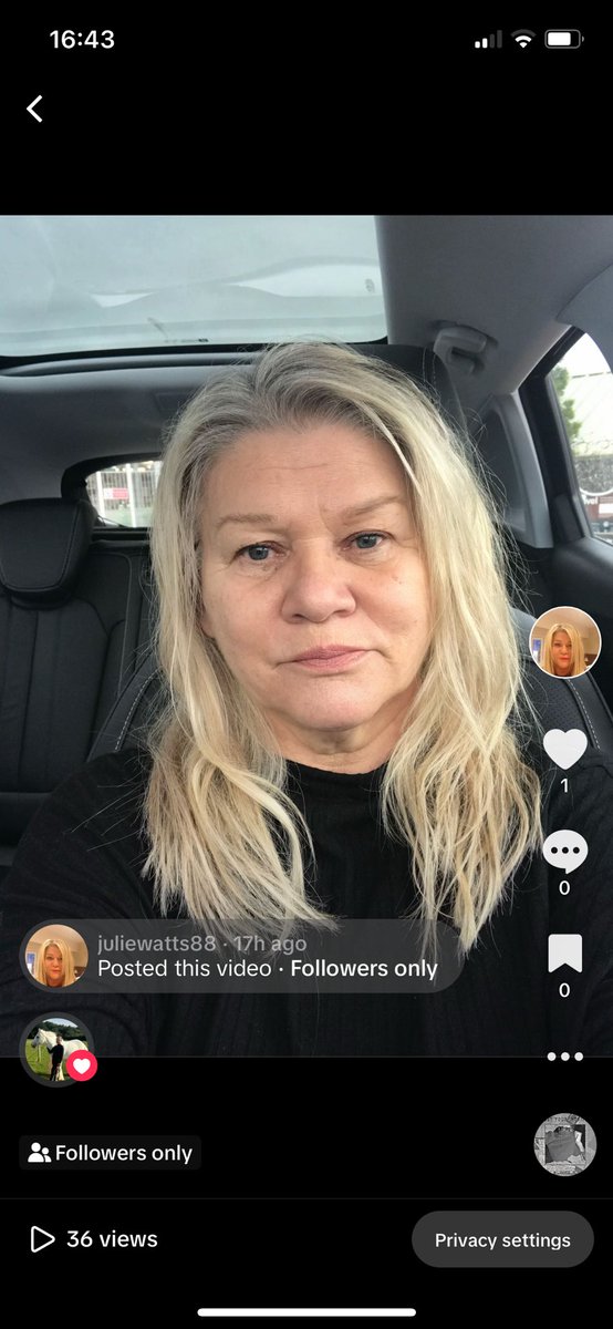 Julie Watts tweet media