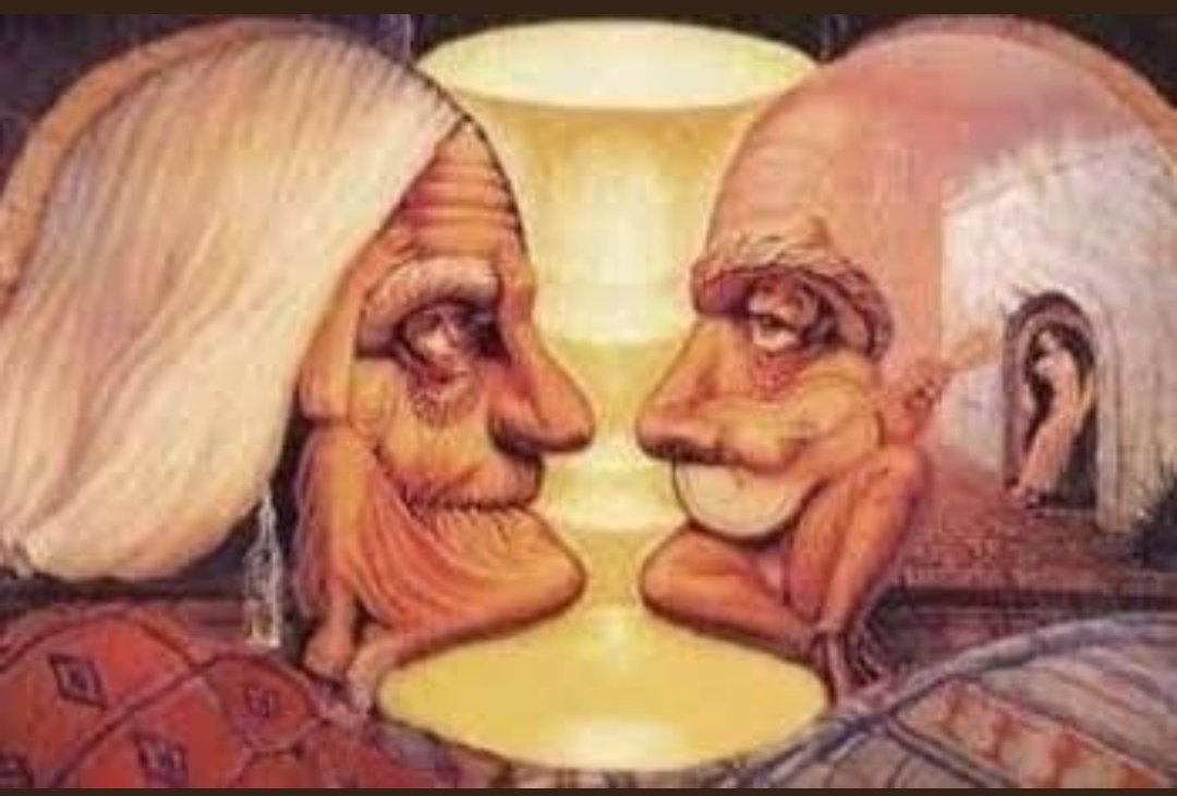 "Bazen gördüğünüz size gösterilmesi istenilendir. Asıl olanı görmek için bakış açınızı değiştirmeniz yeterlidir"

(fotoğraf alıntıdır)