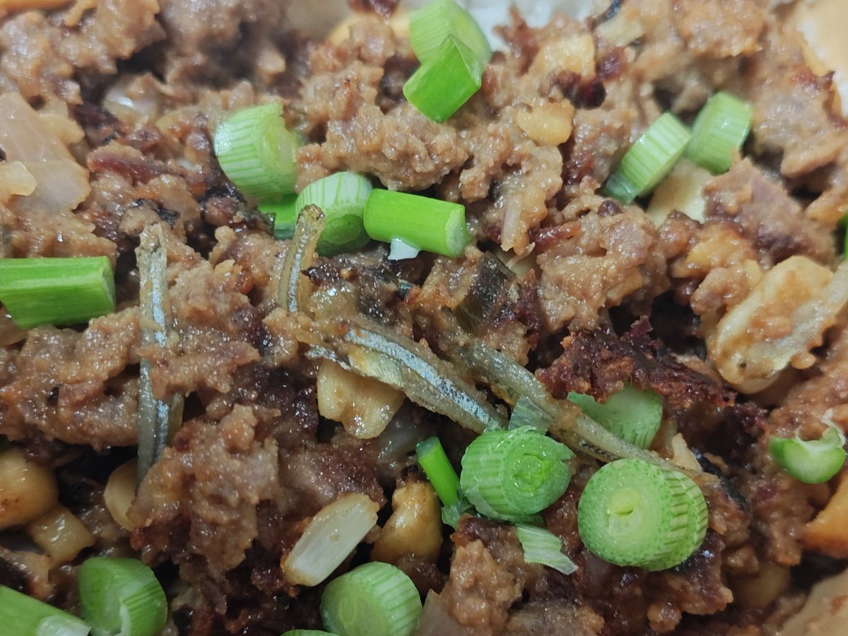 HodlTarzan's tweet photo. peanut ginger beef (w. lil fishies)

#helf #fewd https://t.co/LGzXwn9DV2