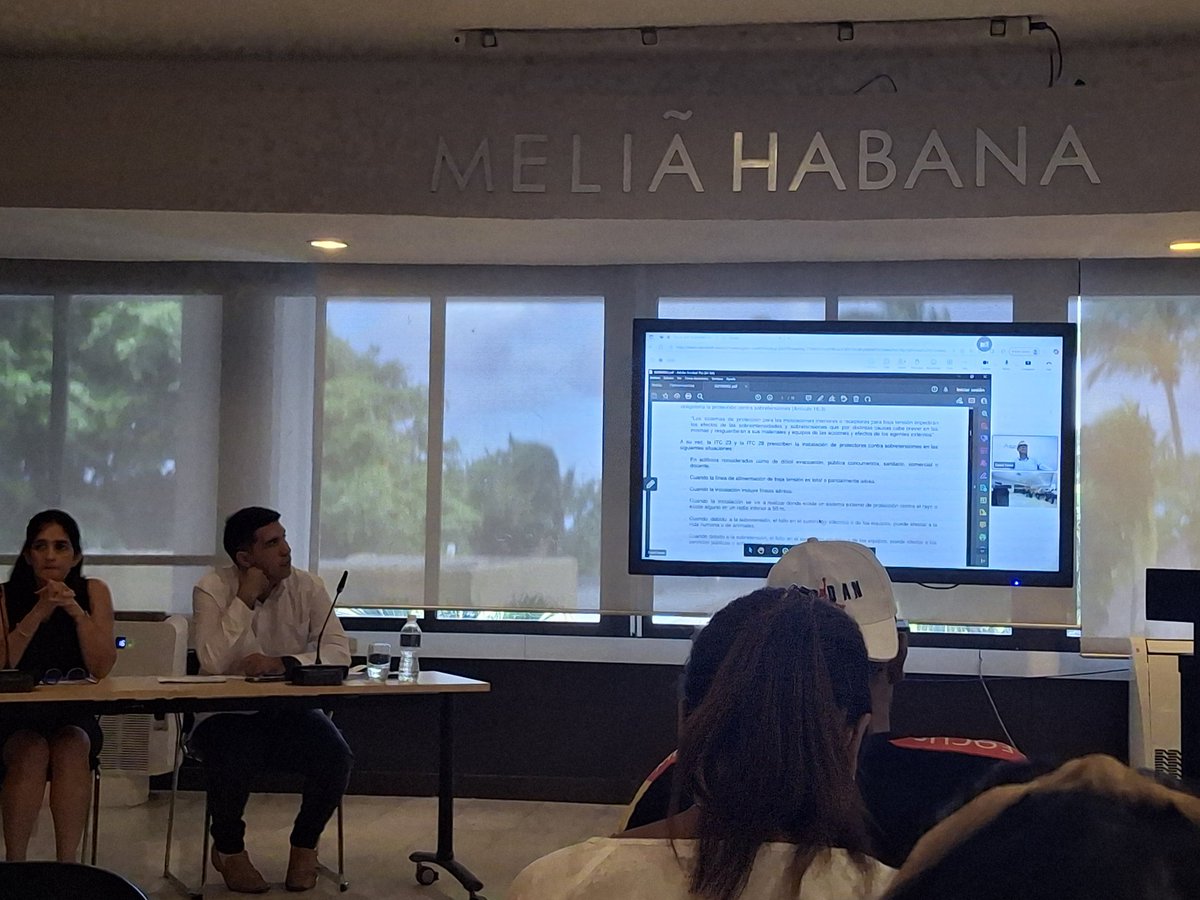 margaritaCuest7's tweet photo. Inicio del VI Taller Nacional de Seguridad Frente al Rayo, con interesante conferencia sobre App de revisiones de SPCR. Participan proyectistas, ejecutores, inversionistas especialistas de @ETECSA_Cuba @etecsa_dvpe #DVLH, #VPOR y #VPEN. #UnidosXCuba #EtecsaConCuba https://t.co/9pWASWwkot