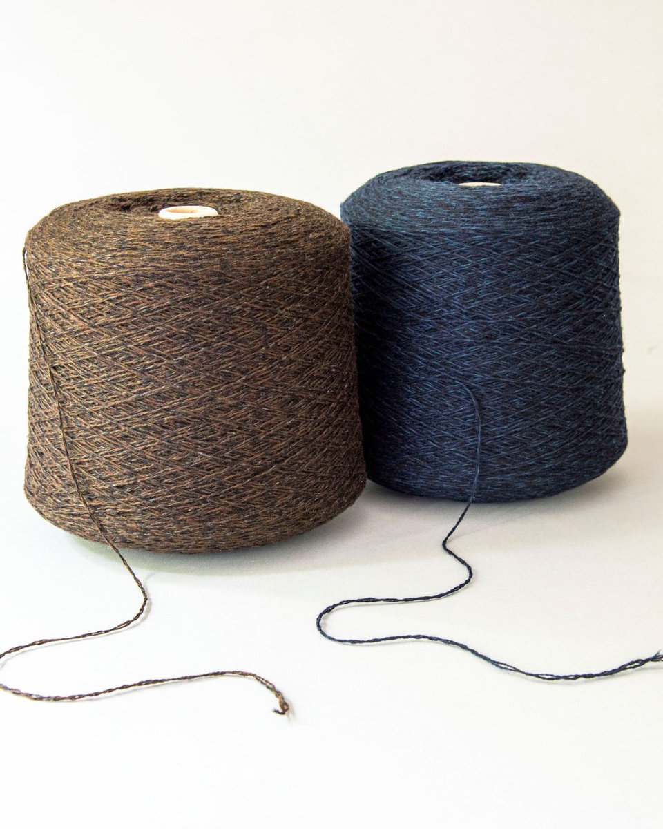 Favorknits's tweet photo. カシミヤ100%ではかつてなかった4色ミックスの糸を開発したいと考えました
1.ブラウン×チョコレート×ブラックにオリーブグリーンをアクセントカラーに
2.ネイビー×ダークネイビー×ブラックにボトルグリーンをアクセントカラーに
Makuakeで11/9まで先行予約販売中!
https://t.co/B9VOEkDOTj
#マクアケ https://t.co/kFdMgWzHkK