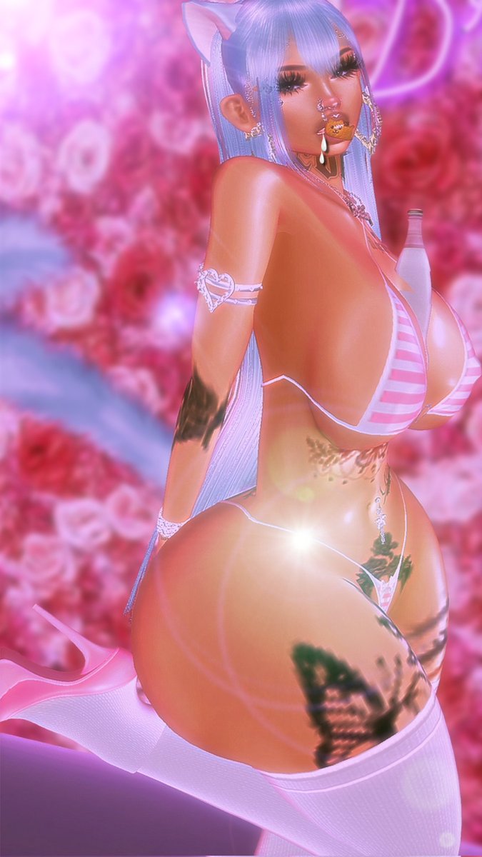 Rhosmari2024's tweet photo. Here kitty kitty (; https://t.co/yXqxyqnywo