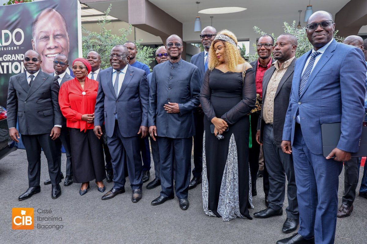 Ce mercredi 29 octobre 2025, j’ai reçu une délégation de la mission d’observation de la Communauté Economique et Monétaire de l'Afrique Centrale (CEMAC), conduite par l’ancien Premier ministre tchadien Emmanuel Djélassem Nadingar. Nos échanges ont porté sur le déroulement du