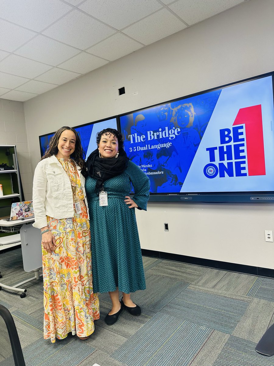 supermaestra22's tweet image. Bridge Day in action at Dual Language Pull Out Day 2! @RISDMET @CBEBears