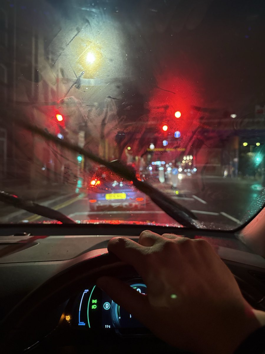不吃芹菜 tweet media