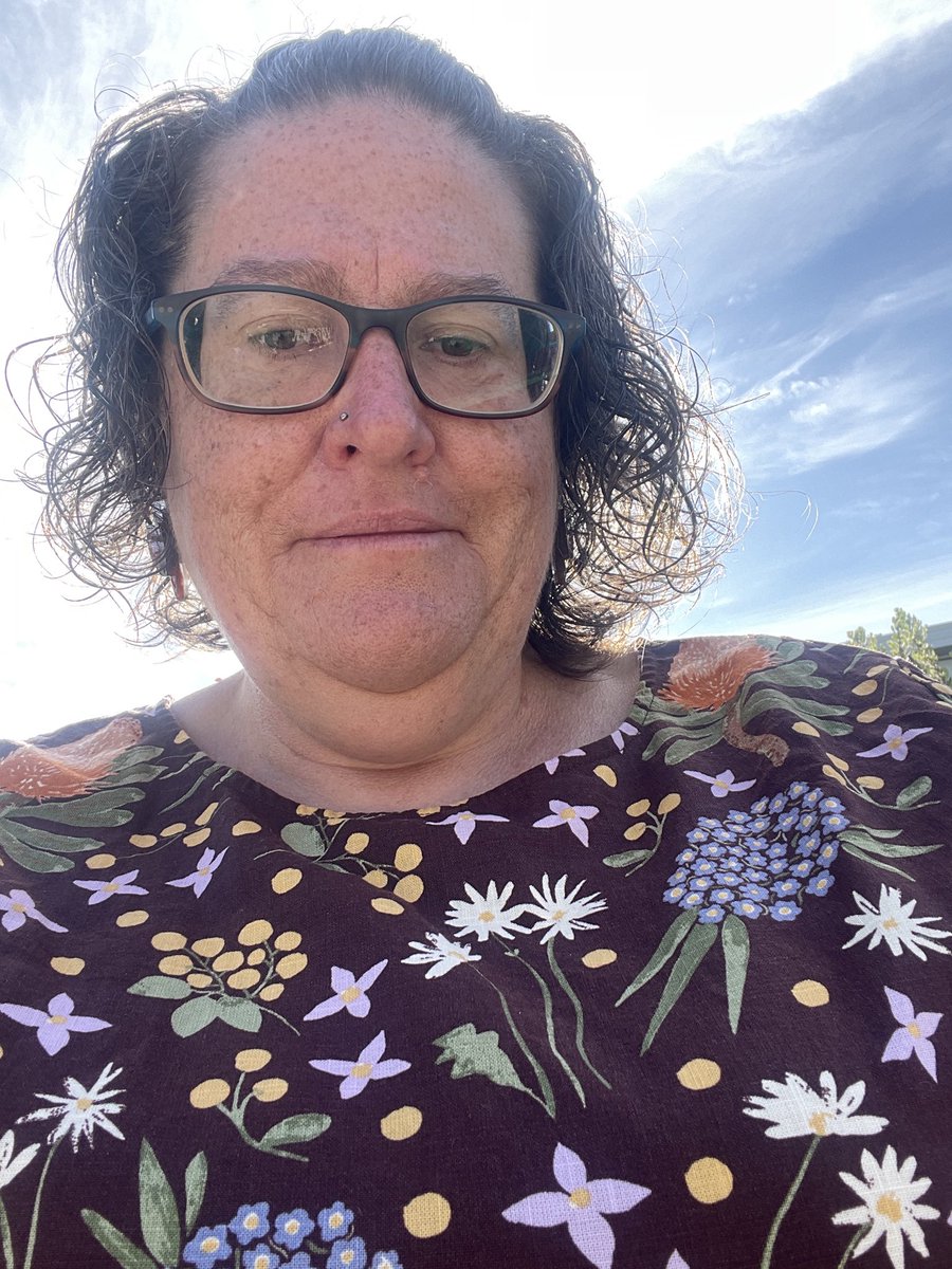 nellyGrumps tweet media